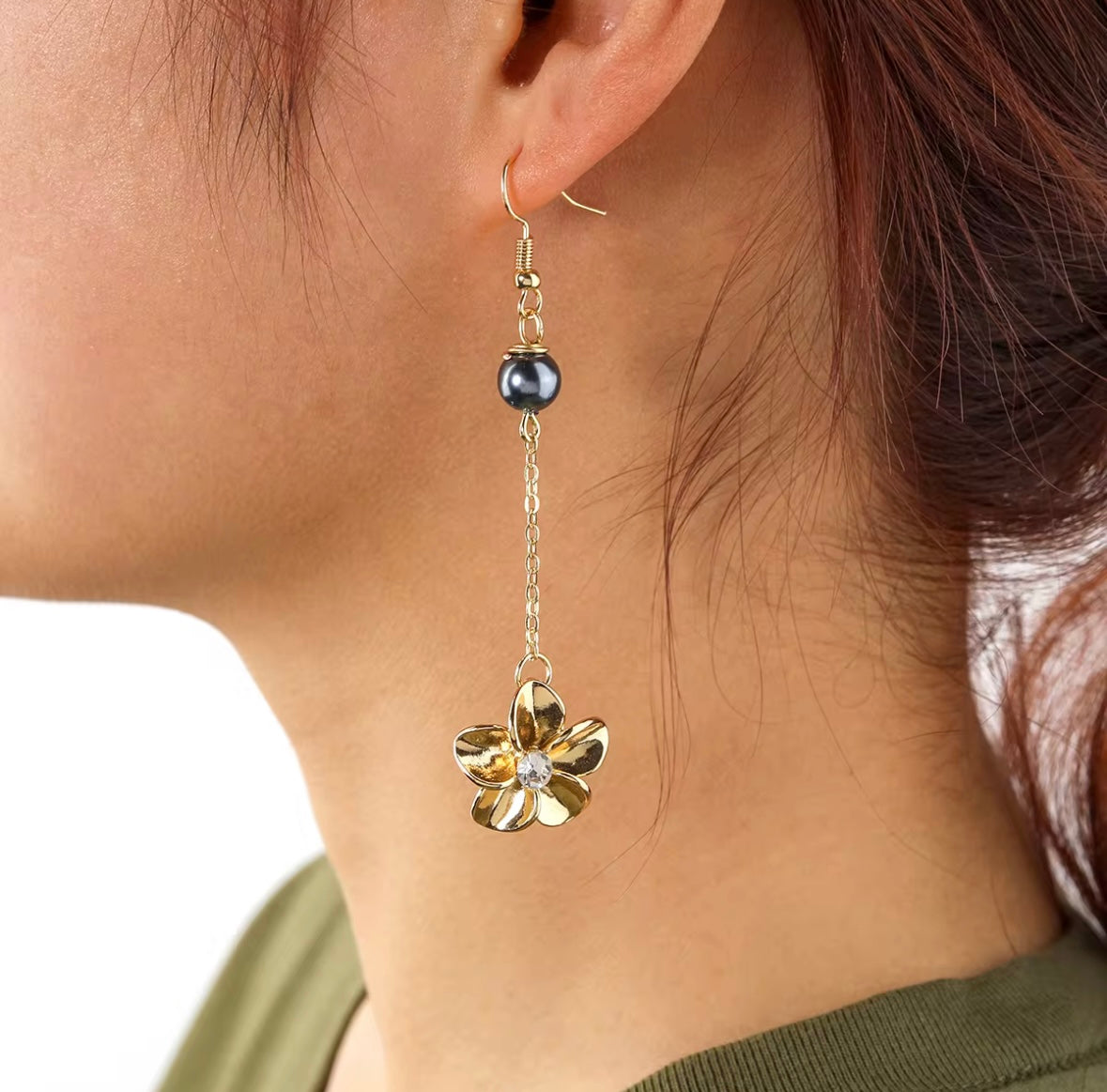 Hawaiian Flower Earring
