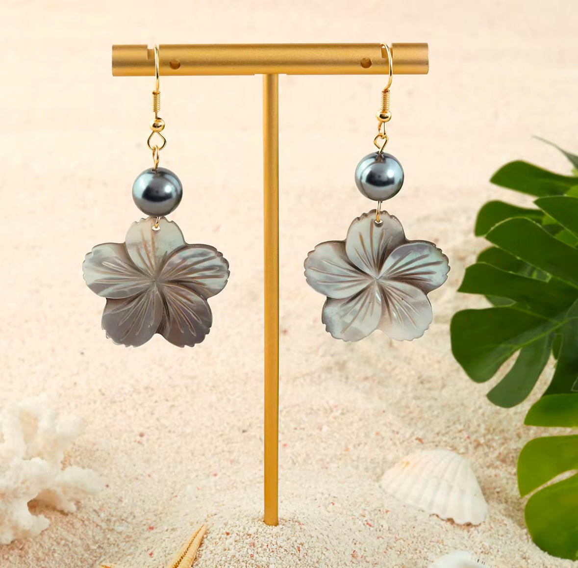 Hibiscus Flower Pearl Earring