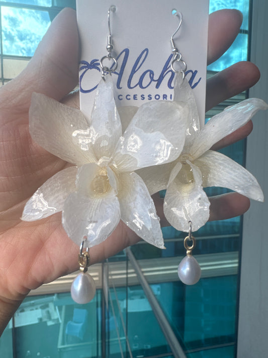 White Orchid Flower Earrings with Pearl.
