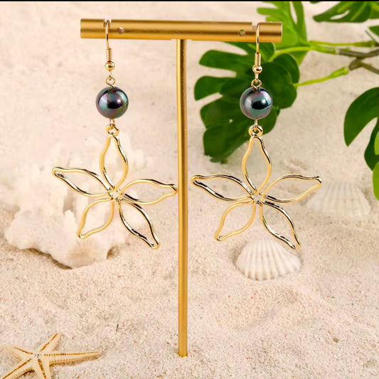 Pearl Islander Star Earrings
